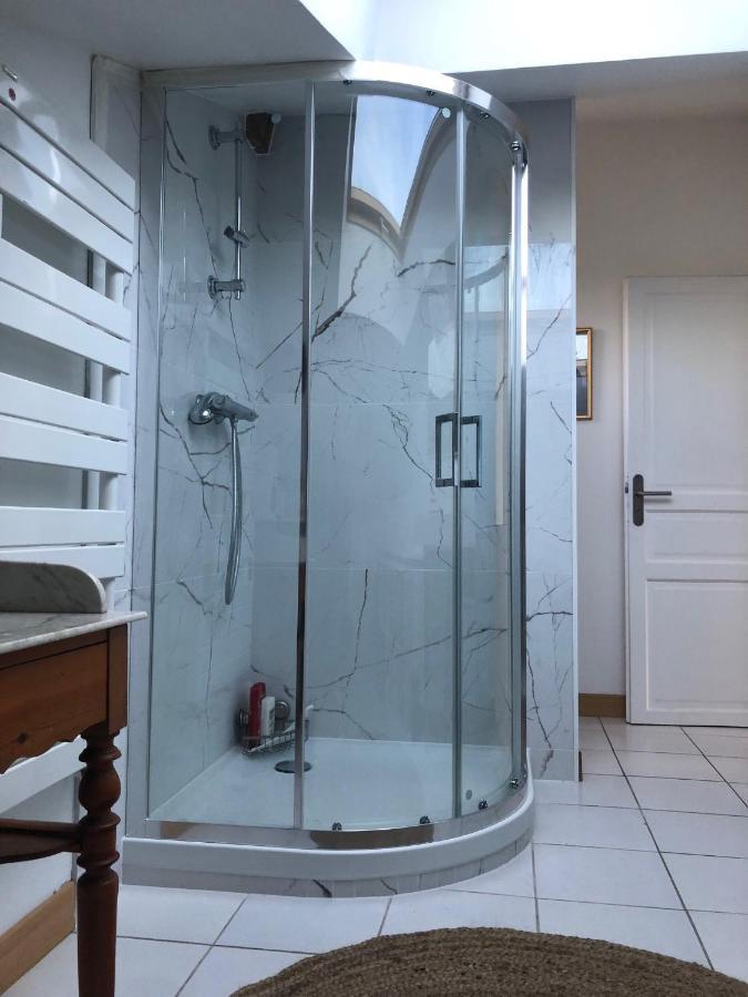 Malibaix Apartment อิกซ์เลส์แบ็งส์ ภายนอก รูปภาพ